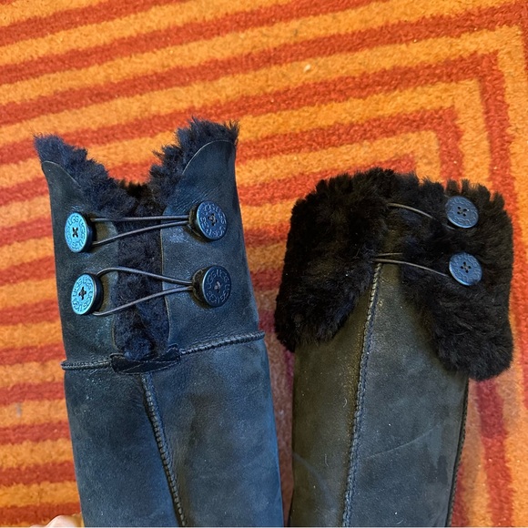 $395 UGG Bailey Button Over-the-Knee OTK 2-way Black Suede Shearling Fur Boots 8 - Picture 11 of 13